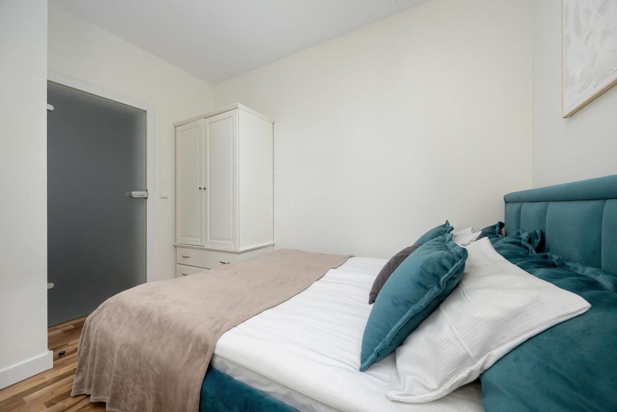 Apartment Rakowska Warsaw Wlochy By Noclegi Renters المظهر الخارجي الصورة